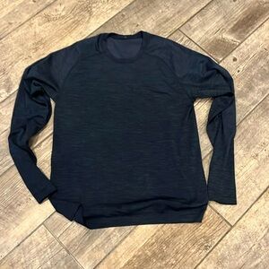 Lululemon Metal Vent Tech Long Sleeve Shirt